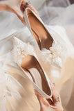 White Lace Pointed Toe Stiletto Bridal Shoes with Pearl