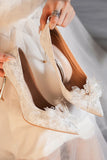 White Lace Pointed Toe Stiletto Bridal Shoes with Pearl